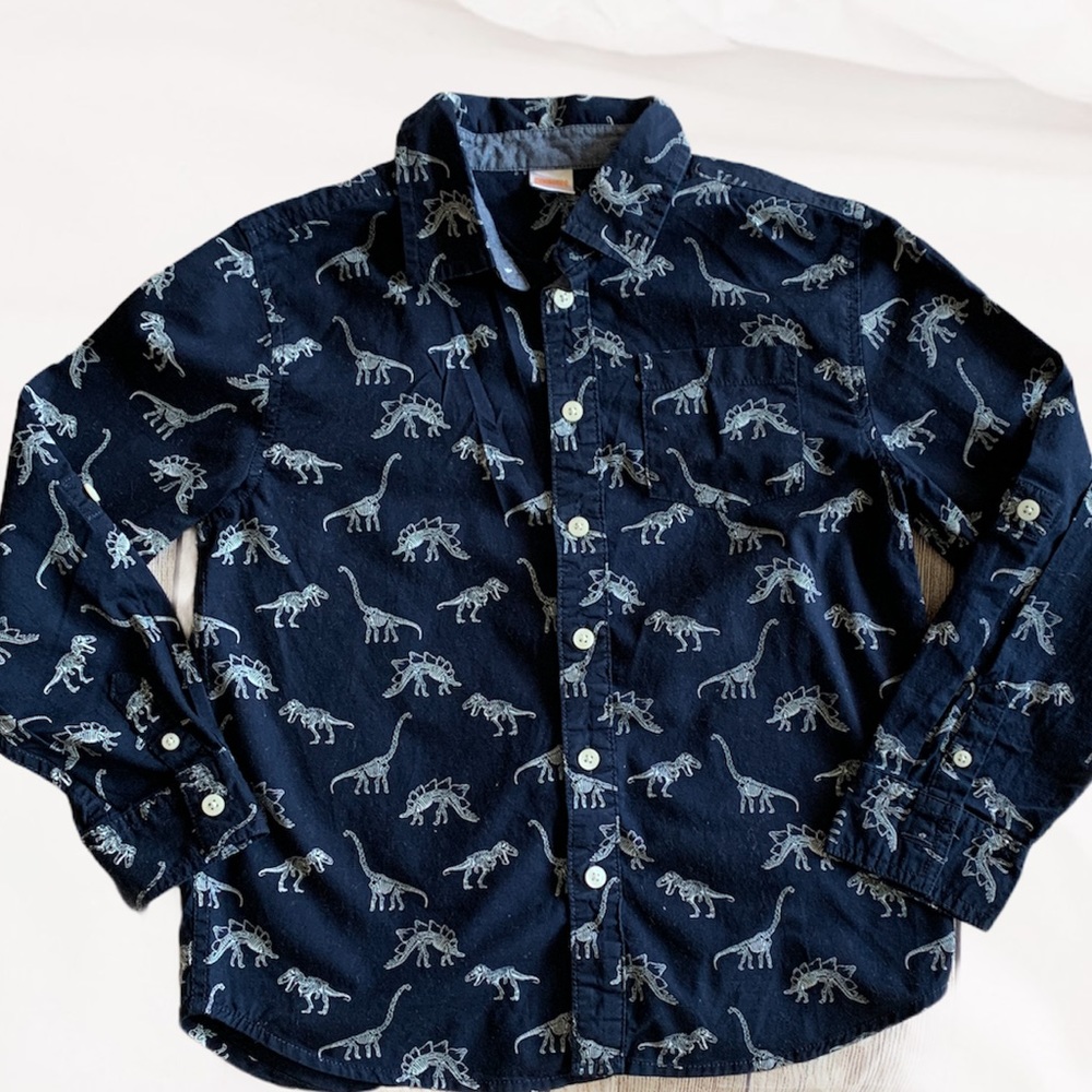 🦖🦕Dinosaur Button Up • M (7 - 8)